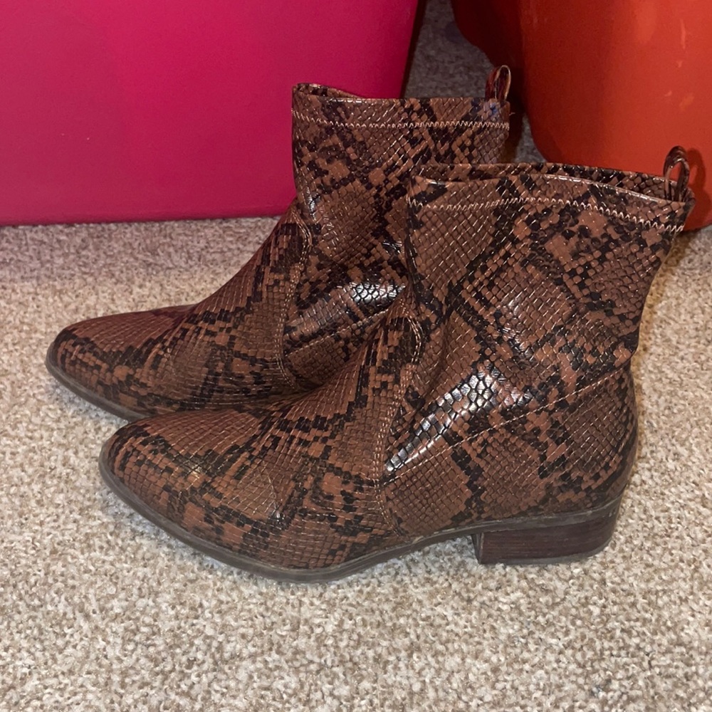 Aldo Snakeskin booties, wore them only once!!!